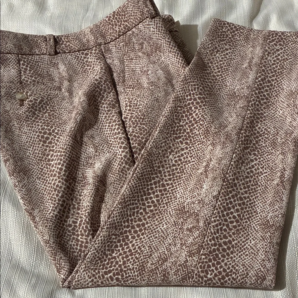 Banana Republic Brown Patterned Pants - Picture 4 of 5